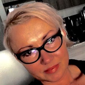 Meet your Posher, Marina